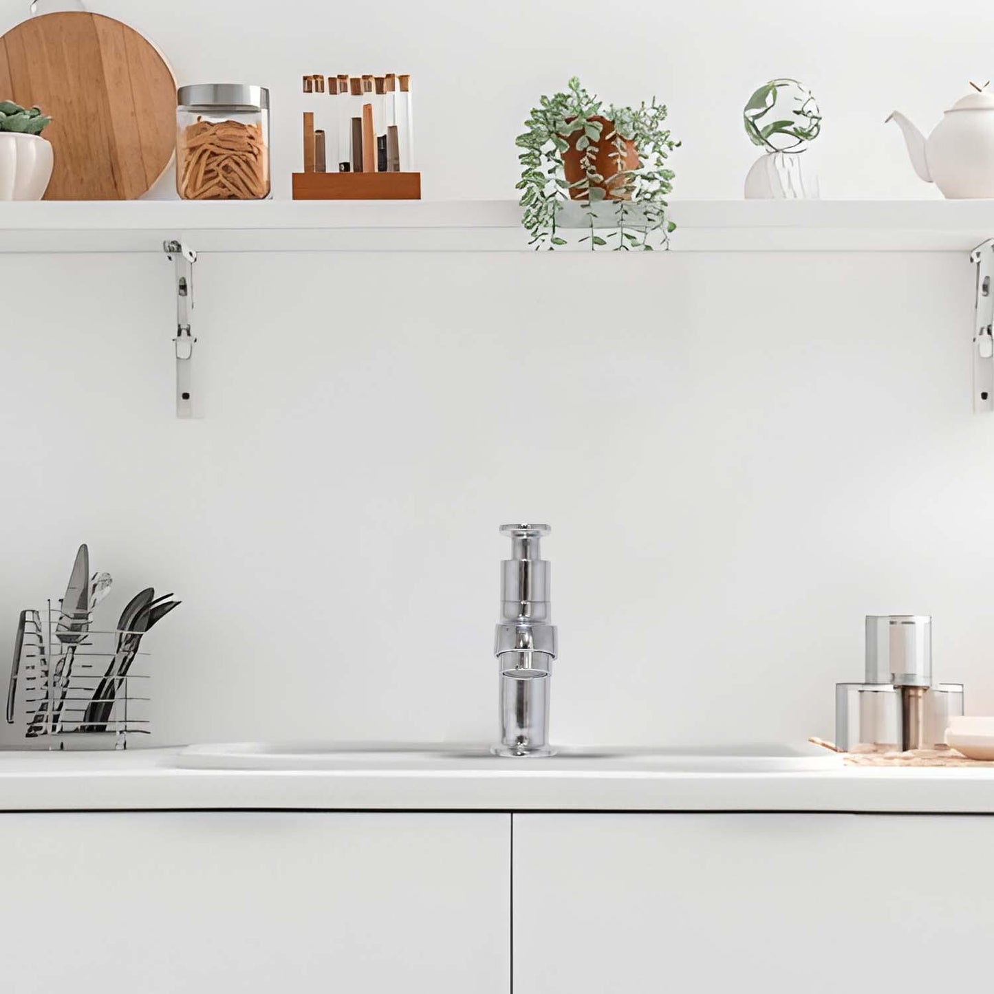 OLIVIA PILLAR COCK - D&B Bathware