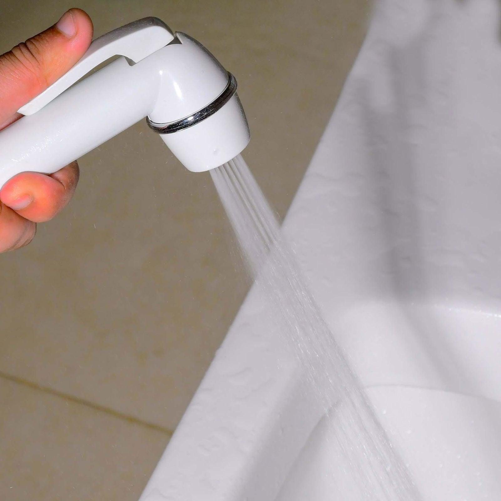 Deluxe Toilet Jet Spray Set – 1m Hose & Wall Bracket for Easy Wall-Mount Installation - D&B Bathware